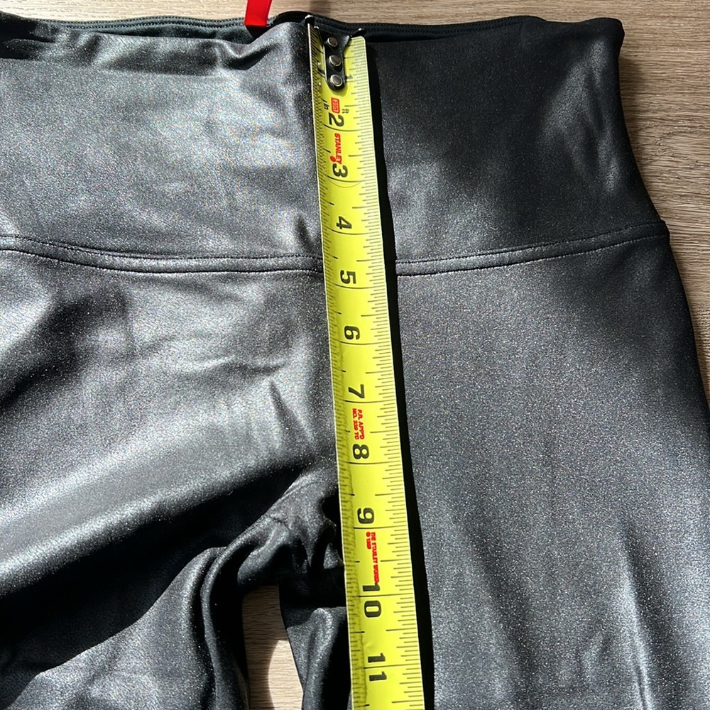Spanx faux leather leggings - Picture 6 of 15